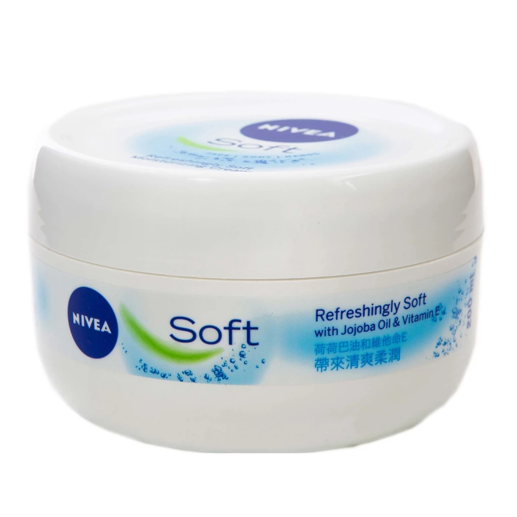 Nivea Refreshingly Soft Moisturizing Cream 200ml - Image 1
