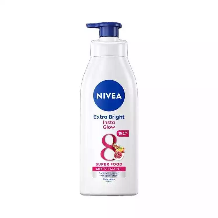 Nivea Extra Bright Insta Glow 380ml - Image 1