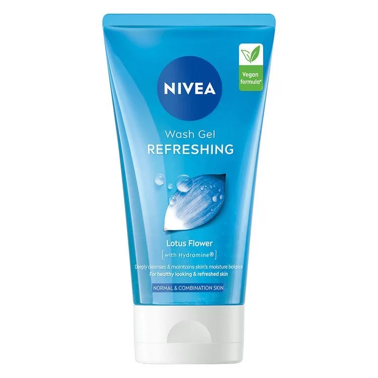 Nivea Refreshing Facial Wash Gel 150ml - Image 1